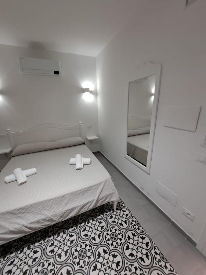 B&B Pepe Rosa Тропеа Екстер'єр фото